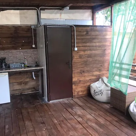 营地 каравана бурни нощи 2 *